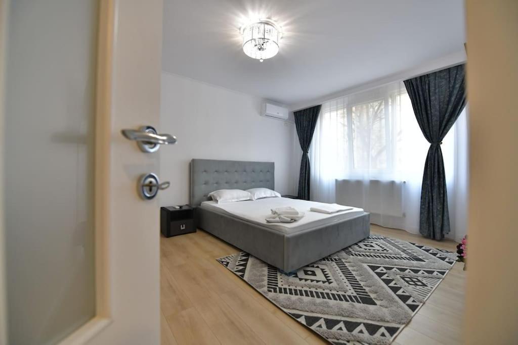 Luxury Studio / M Romancierilor بوخارست المظهر الخارجي الصورة